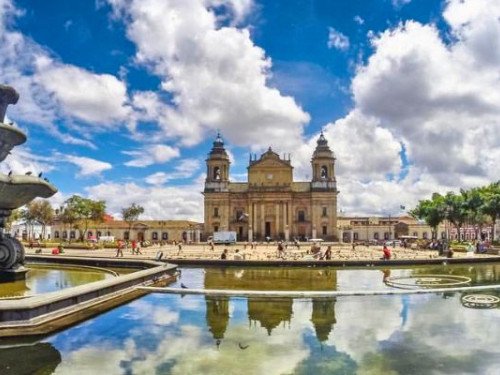 GUATEMALA EN TUS MANOS